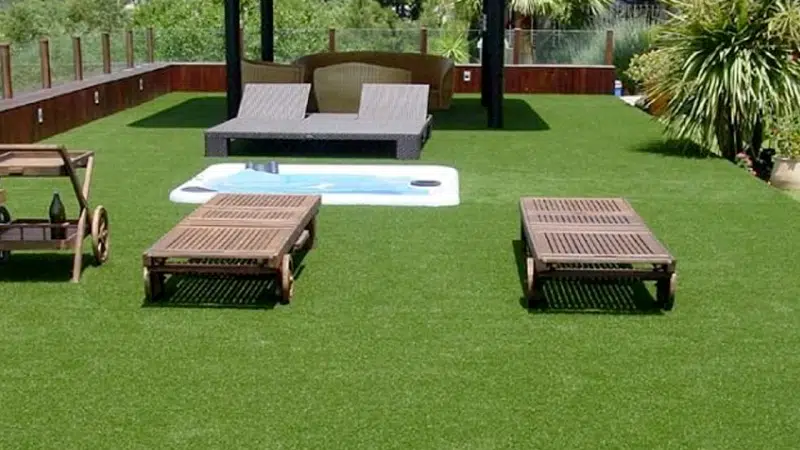 Artificial Grass 19 Fake Artificial Grass Carpet Suitable for Lawn in Dubai