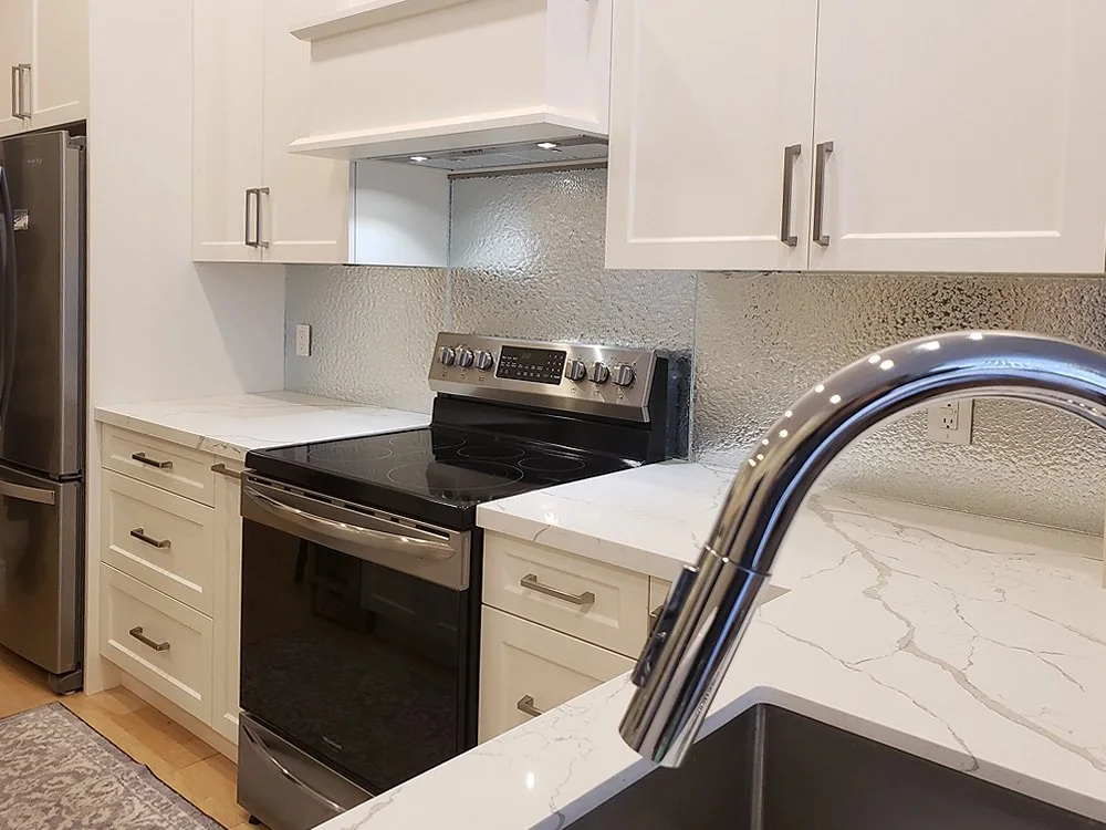 Kitchen Renovation 13 Glass backsplash