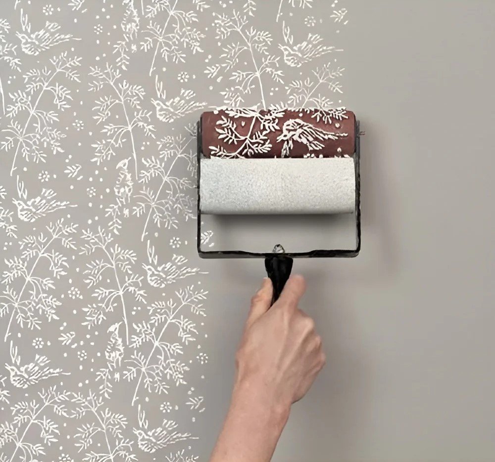 amusing pattern roller brush 1